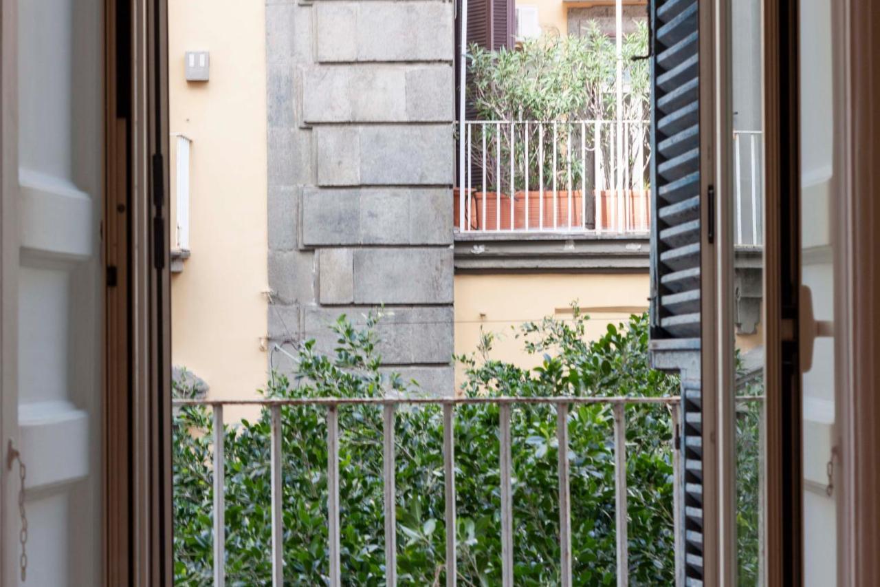 Un Rifugio Romantico A Napoli Eksteriør billede